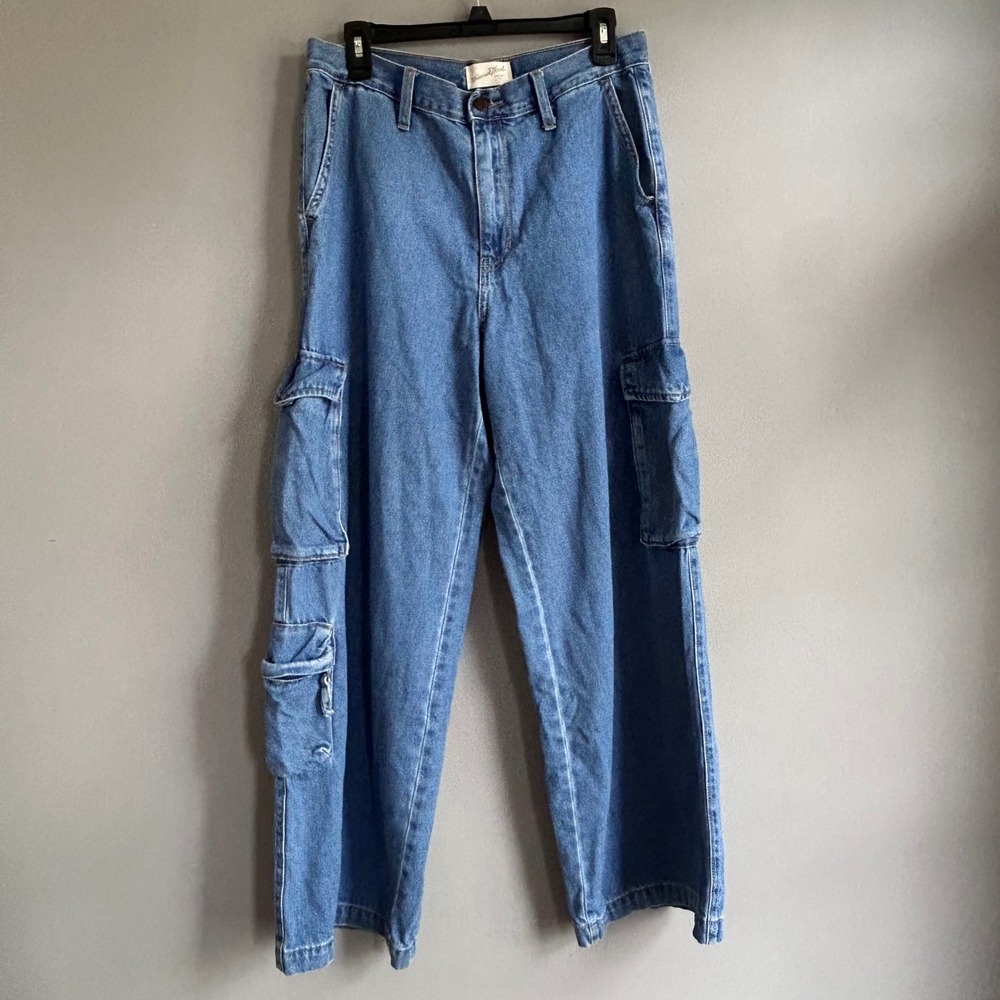 Universal Thread Women Blue Cargo Wide Leg Denim Jeans 10R Medium Wash Utility